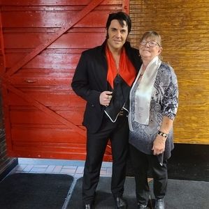 Meet your Posher, Penny